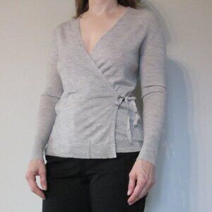 Banana Republic 100% Merino Wool Wrap Cardigan size XS Gray